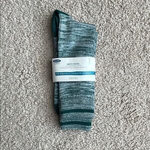NWT Old Navy Green Casual Crew Socks